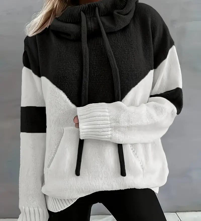 RÍONA™ - Dual-Tone Cosy Hoodie