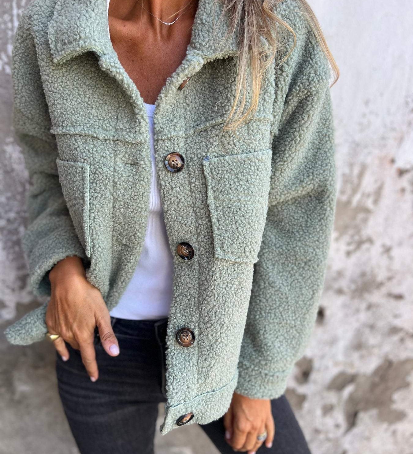 Mia - Cosy and Elegant Coat