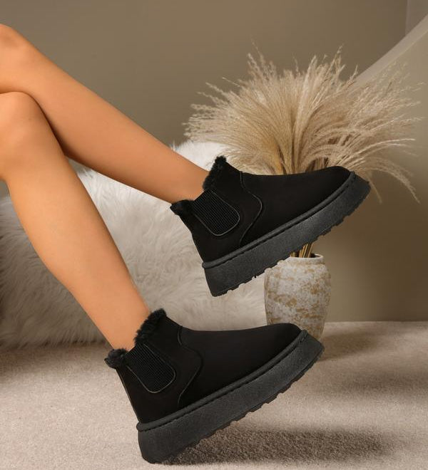 LUCY™ - High-Top Warm Thick Sole Snow Boots for Women
