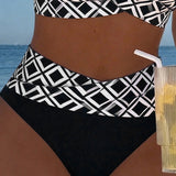 Letícia - Swimwear with Diamond Pattern