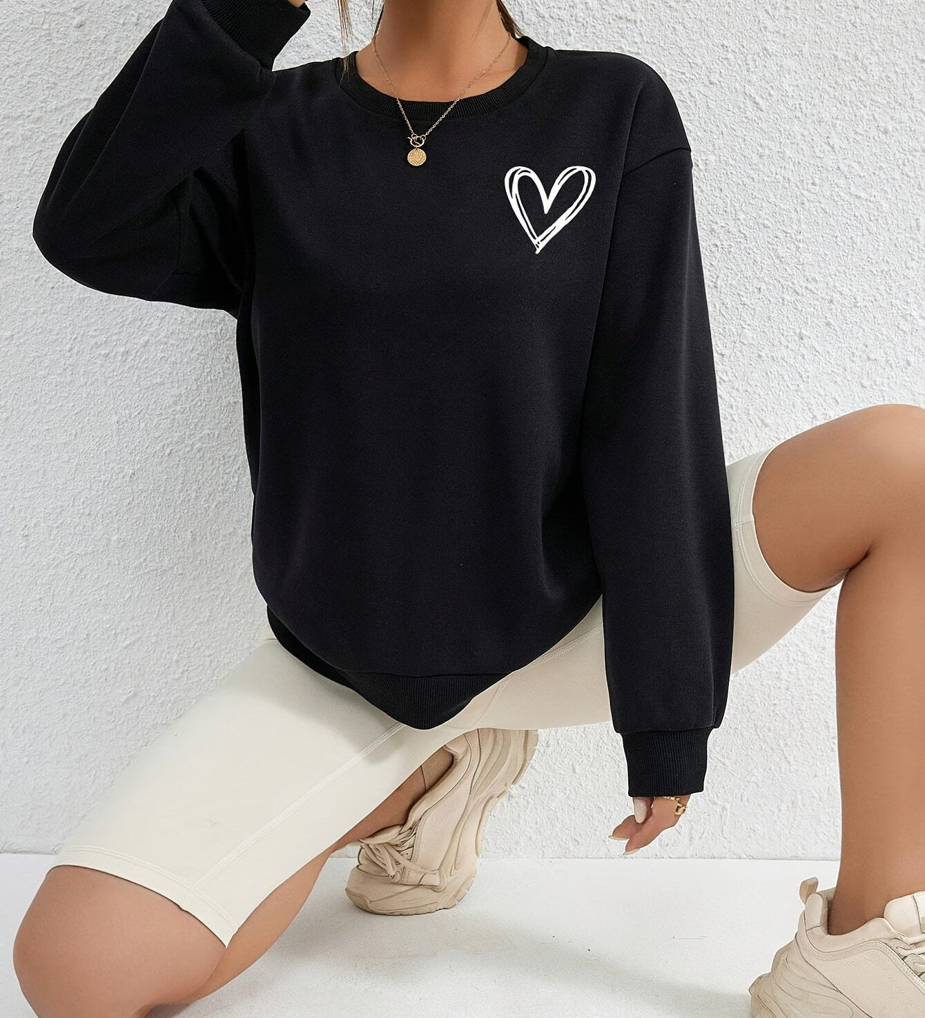 AUDRÉE™ - Minimalist Cozy Sweatshirt